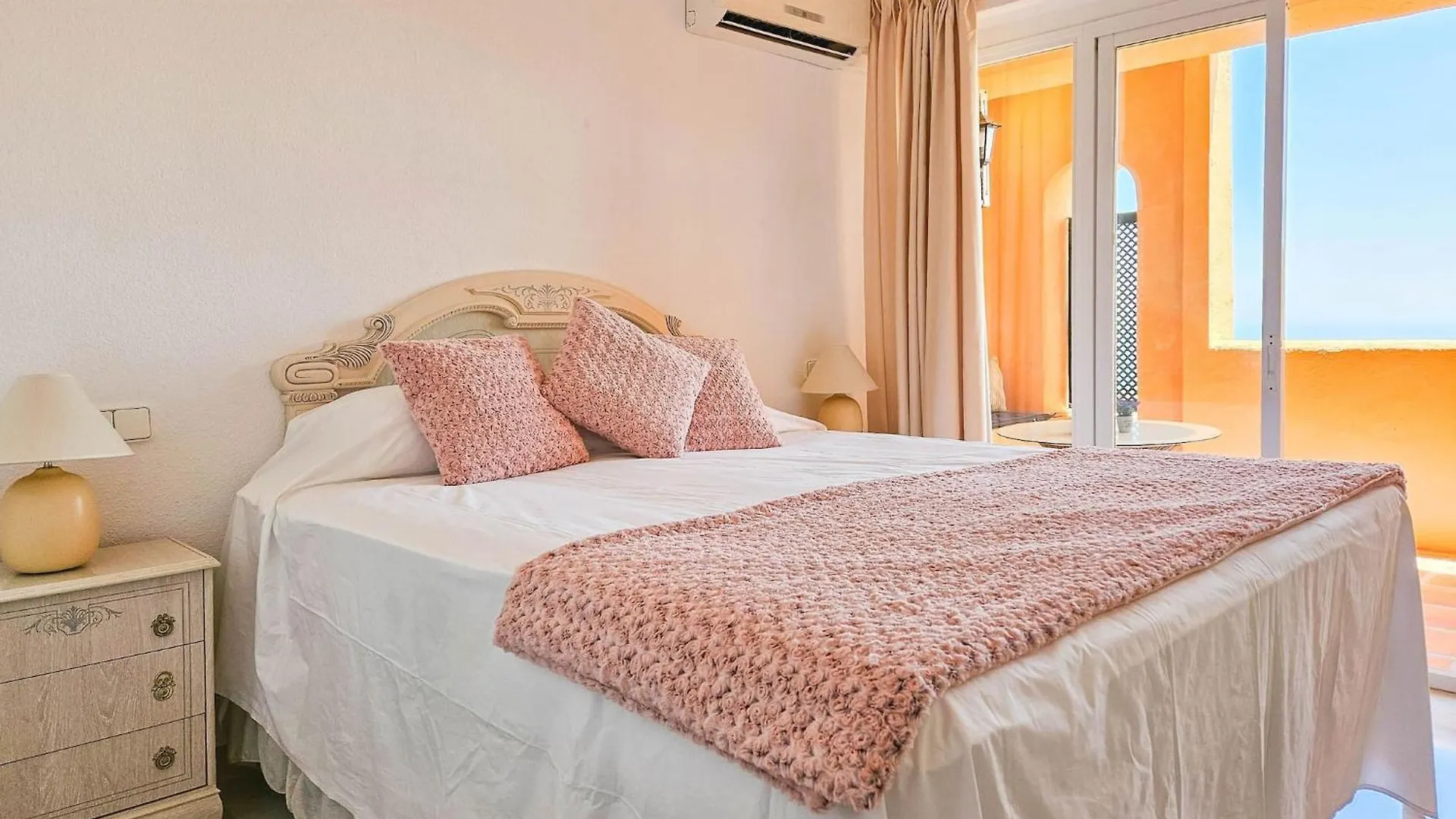 3 Bedroom Penthouse Apartment In Calahonda MIJAS COSTA